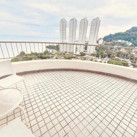 Romantic Couple Suite + Beach-Front Balcony Tanjung Bungah  Zewnętrze zdjęcie