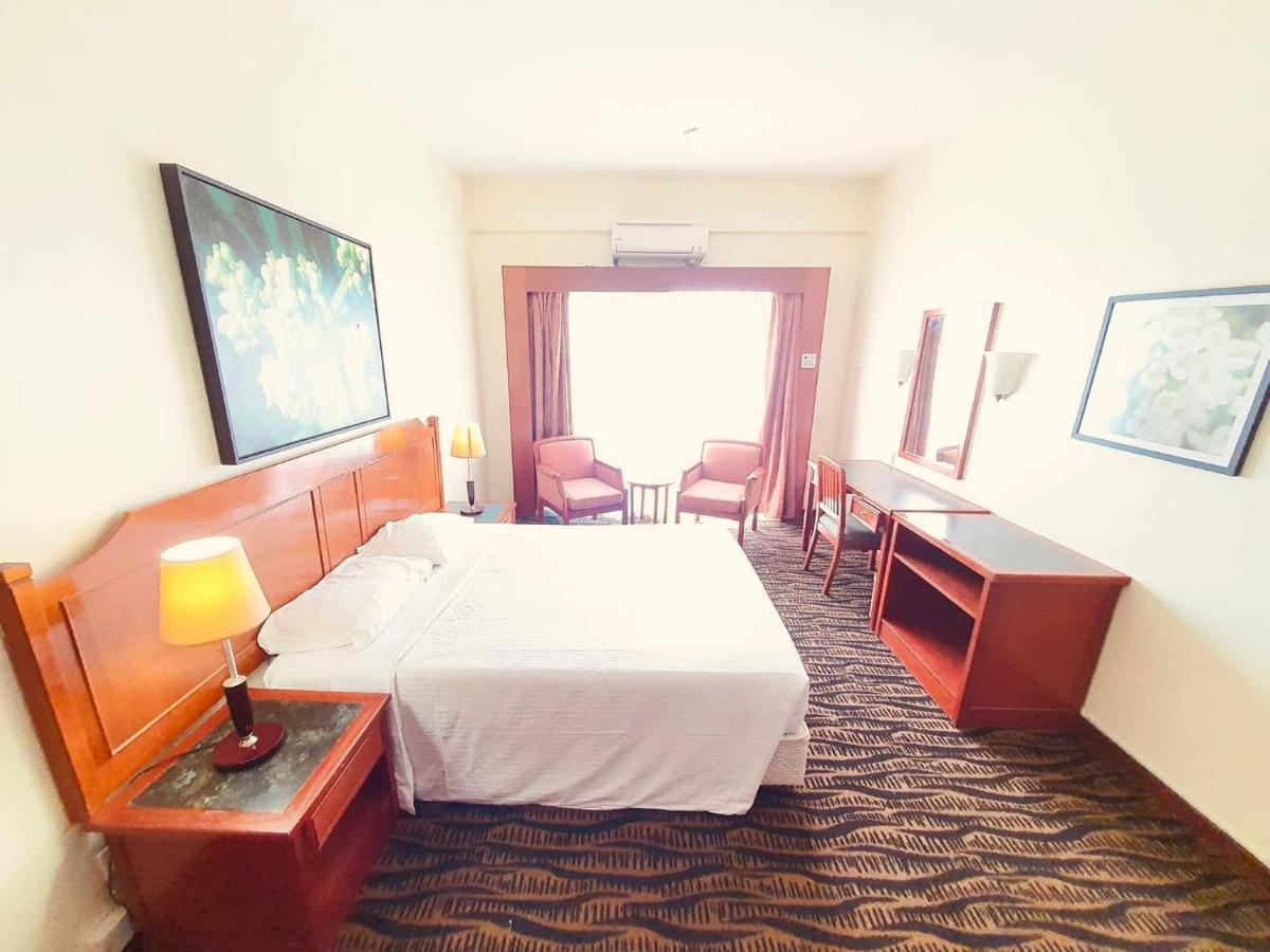 Romantic Couple Suite + Beach-Front Balcony Tanjung Bungah  Zewnętrze zdjęcie